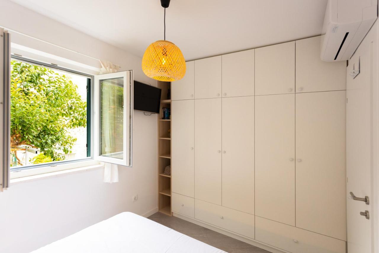 Jesliving Hvar - 2 Bedroom Elegant Apartment With Sea View In Historic Center Of Хвар Екстер'єр фото
