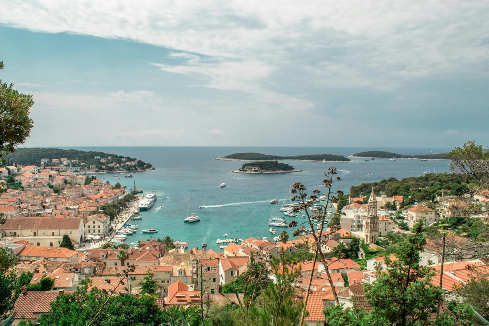 Jesliving Hvar - 2 Bedroom Elegant Apartment With Sea View In Historic Center Of Хвар Екстер'єр фото